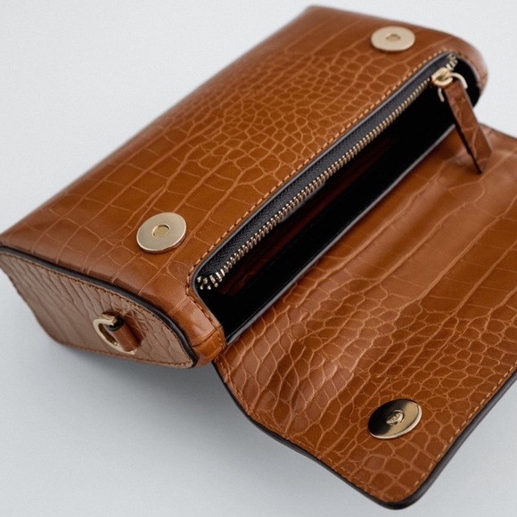 Zara Crossbody Bag with Handle - Picture 5 of 13